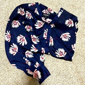 Gorgeous Express top